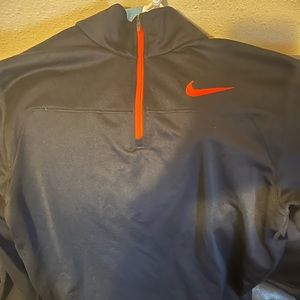 Gently Worn Nike Quarter Zip